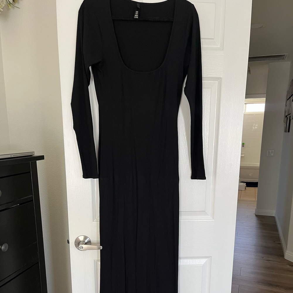 SKIMS body con maxi dress